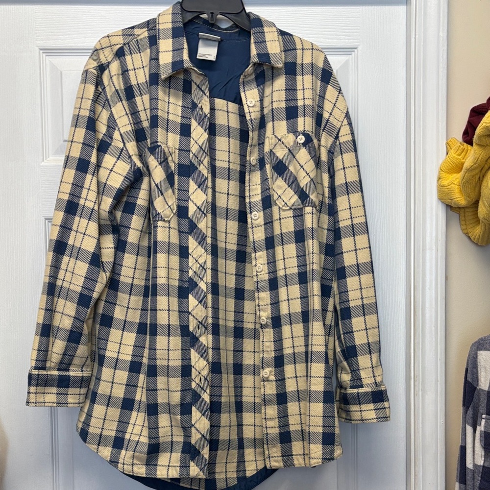 The North Face Ladies Blue and Tan Plaid Shacket Large